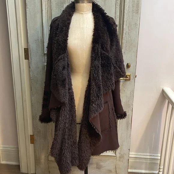 Johnny Was coat - Picture 2 of 8